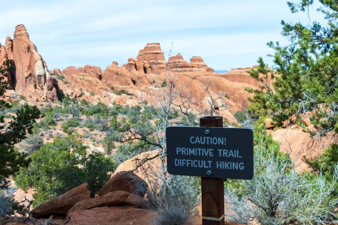 /img/Eeyore_Moab_Devils_Garden/65eyoree-Moab-119.png