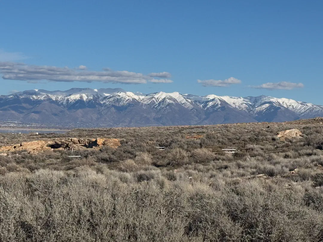 /img/Eeyore_Moab_Island/Eeyoree-Moab-23.png