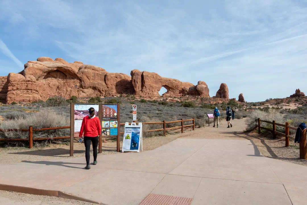 /img/Eeyore_Moab_Turret_Arch/Eeyoree-Moab-30.png