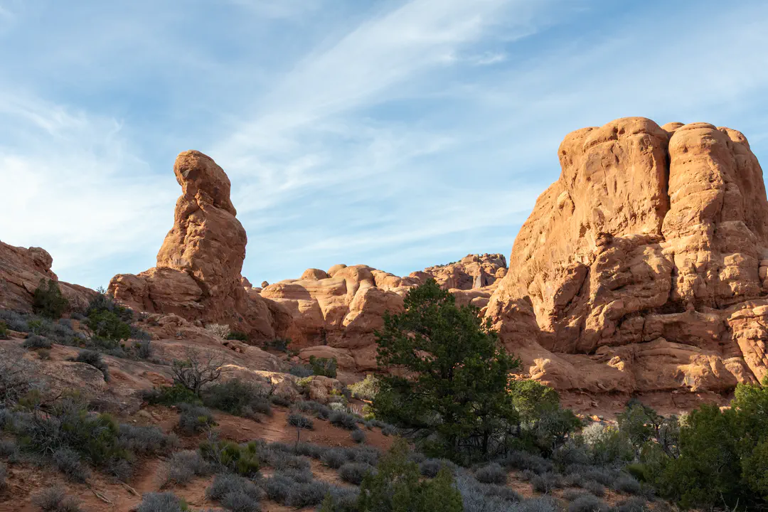 /img/Eeyore_Moab_Windows_Archs/Eeyoree-Moab-48.png