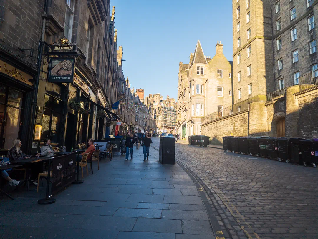 /img/ScotLand_Edinburgh_day1/ScottLand-352.png