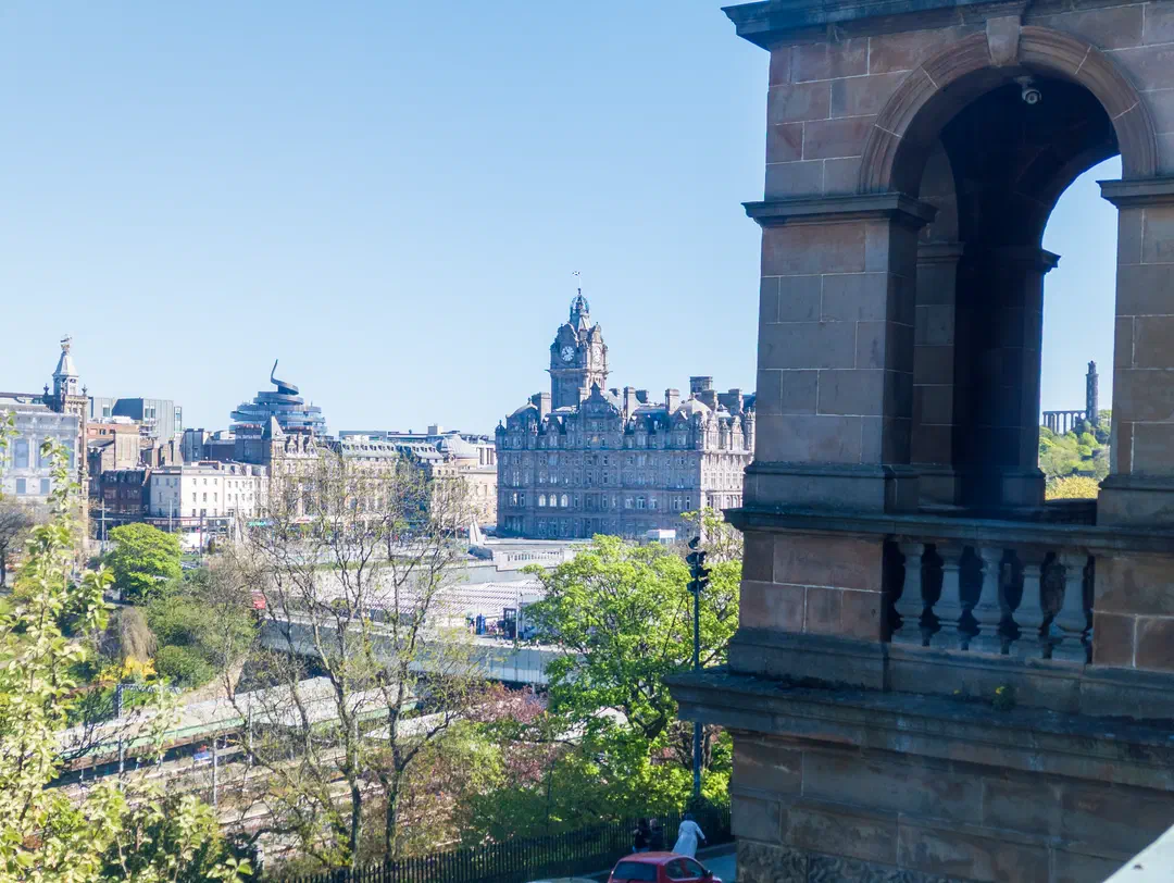 /img/ScotLand_Edinburgh_day1/ScottLand-367.png