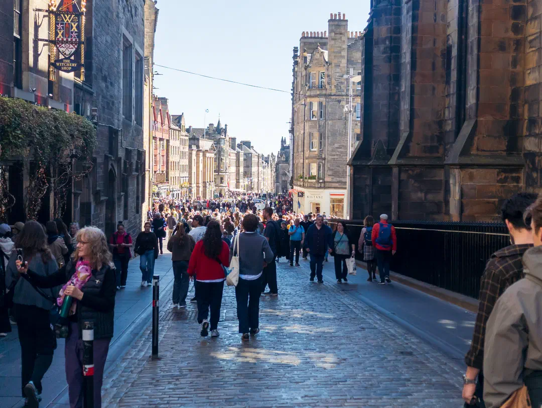 /img/ScotLand_Edinburgh_day1/ScottLand-370.png