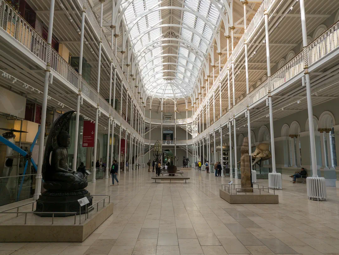 /img/ScotLand_Edinburgh_day2/ScottLand-402.png