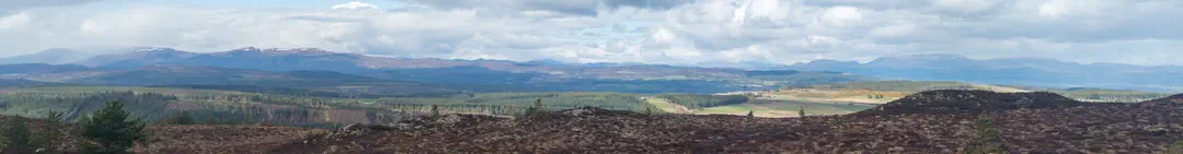 /img/ScotLand_GreatGlenWay_Day2/ScottLand-271.png