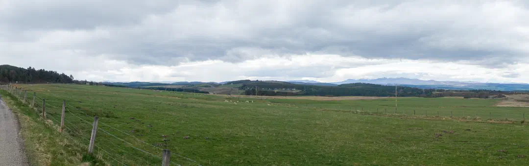 /img/ScotLand_GreatGlenWay_Day2/ScottLand-283.png