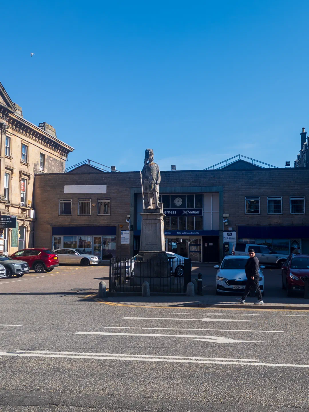 /img/ScotLand_Inverness/ScottLand-327.png