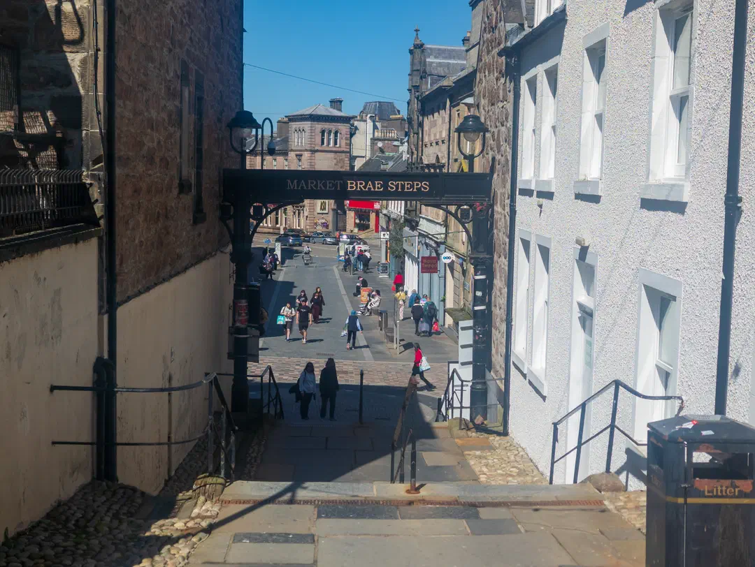/img/ScotLand_Inverness/ScottLand-334.png