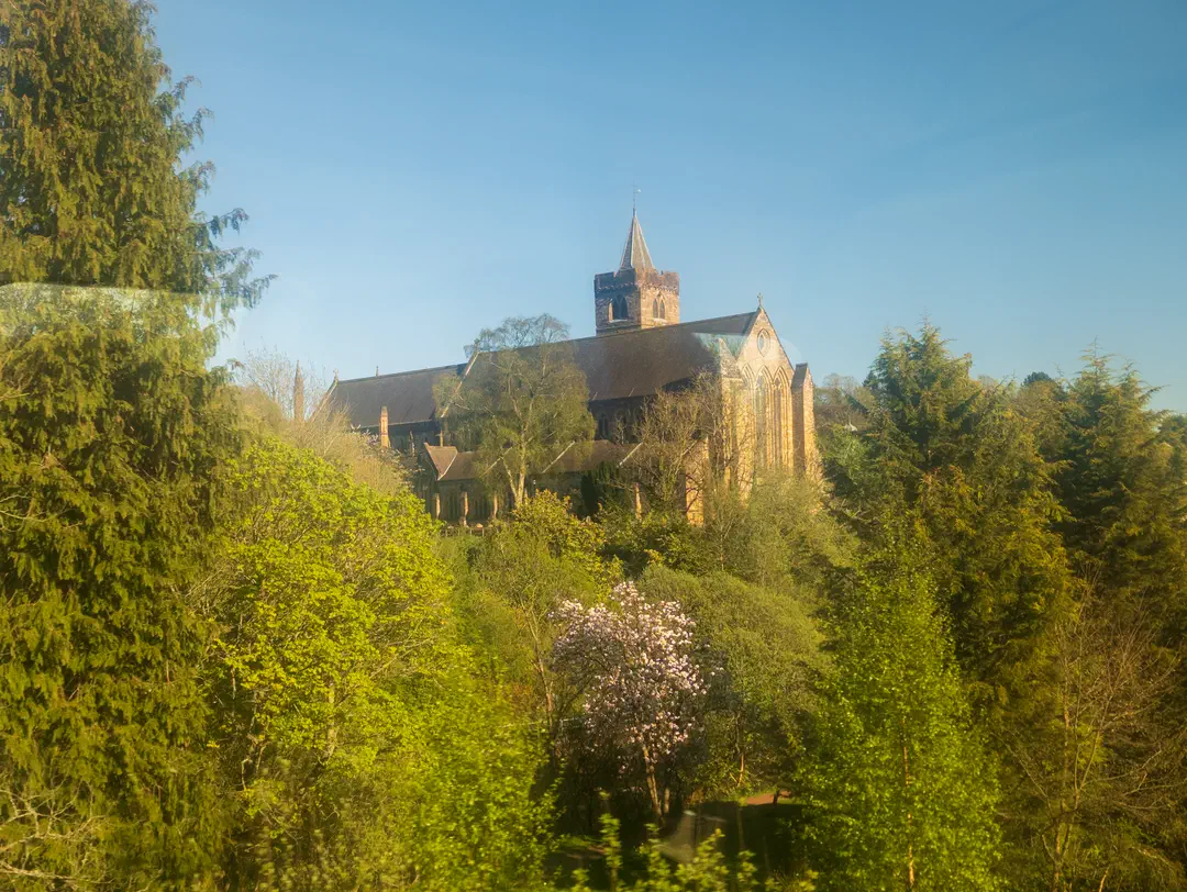 /img/ScotLand_Train_to_Edinburgh/ScottLand-347.png