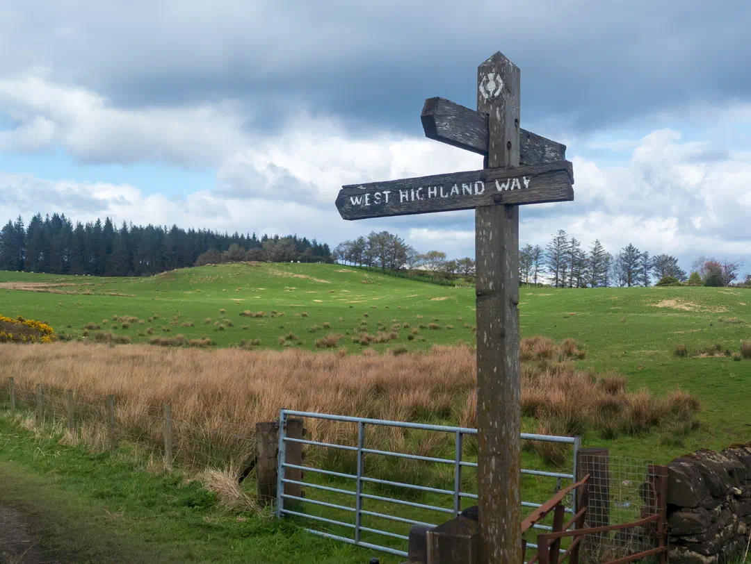 /img/ScotLand_WestHighLandWay_day1/ScottLand-52.png