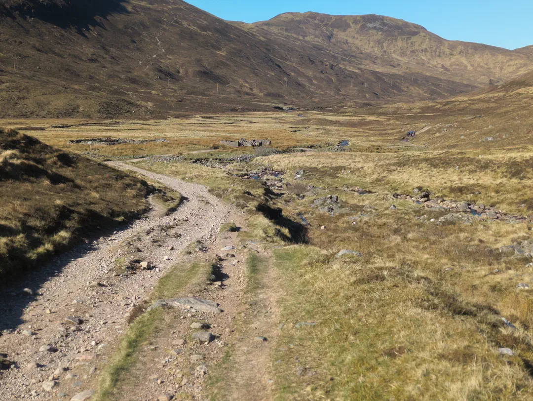 /img/ScotLand_WestHighLandWay_day6/ScottLand-170.png